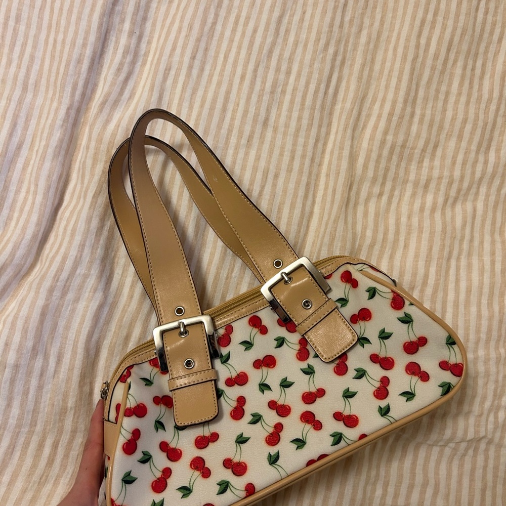 Cherry Patterned Tan Handbag - Picture 3 of 5